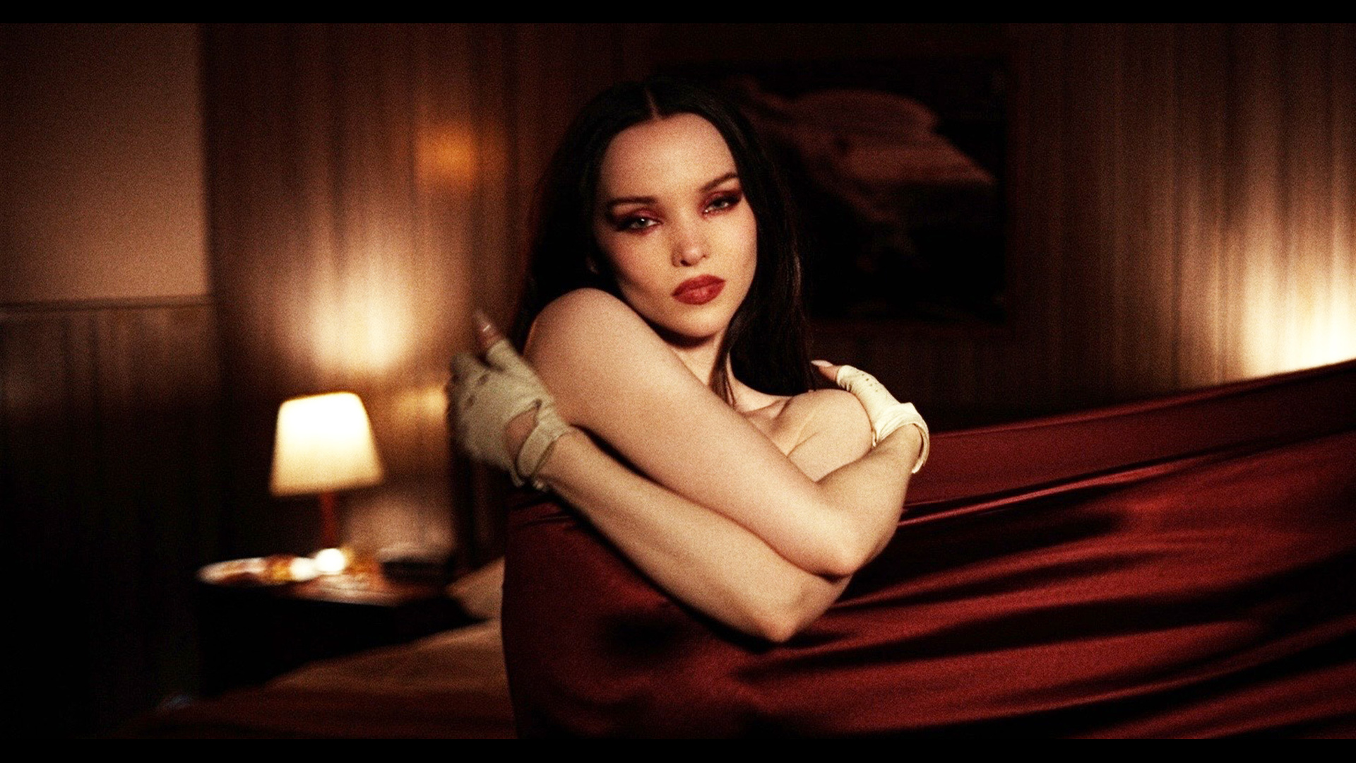 LA County Library : Artist - Dove Cameron